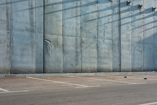Parking lot