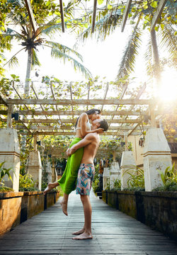 tropical kiss
