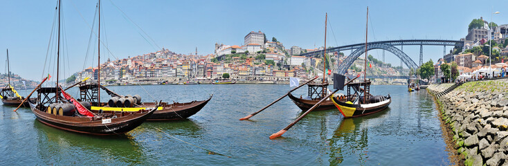 Porto, Portugal © Tomasz Warszewski