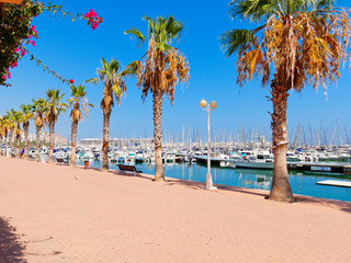 Naklejka premium Beautiful promenade along the port and the sea in Alicante.