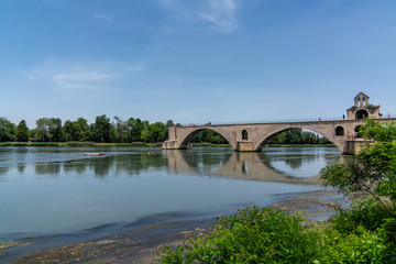 pont saint-bénézet / pont d`avignon
