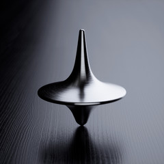 Spinning top - 278411120