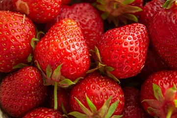 red strawberries, ripe fruit, healthy food