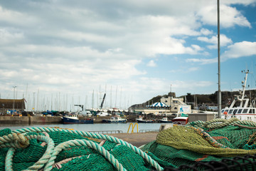 Alter Hafen mit Fischernetzen
