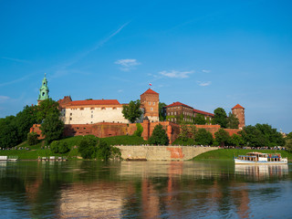 Obraz premium The Wawel Royal Castle in Krakow, Poland.
