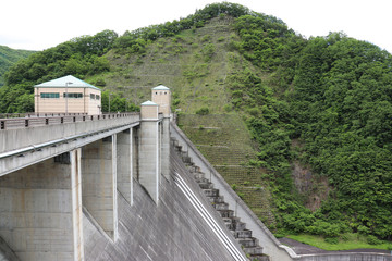 塩川ダム（山梨県北杜市）,siokawa dam,hokuto city,yamanashi pref,japan