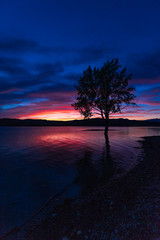 Fototapeta na wymiar sunset with incredible colors