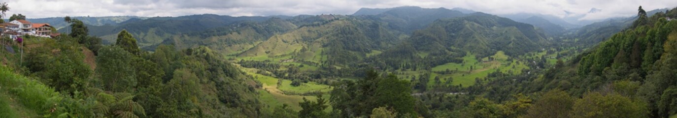 Fototapeta na wymiar View of Cocora valley from Mirador Alto De La Cruz in Salento in Colombia