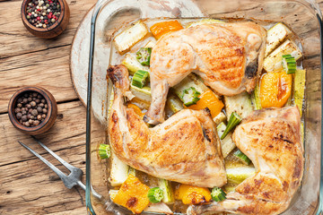 Baked chicken with zucchini