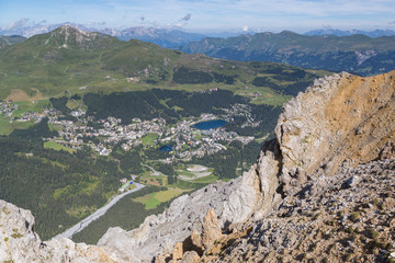 Fototapeta na wymiar Arosa from above viewed from Schiesshorn summit