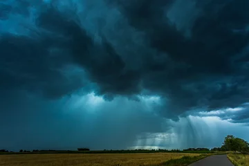 Fotobehang Tropic storm clouds with micro burst rain © lukjonis