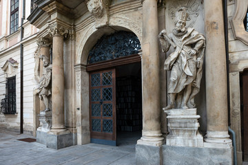 Statues of Margrave Jan Jindrich and Margrave Jobst of Luxembourg at Moravian square in the Brno city center, Czech republic