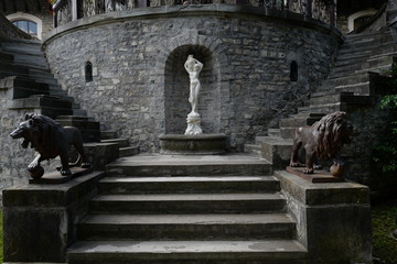 entrance to the castle