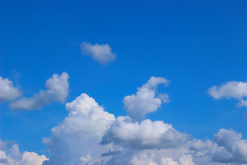 Obraz na płótnie Canvas Blue sky and white clouds. Beautiful nature background. Freedom, nature concept.