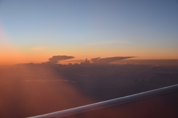 le dessin de Dieu la création.