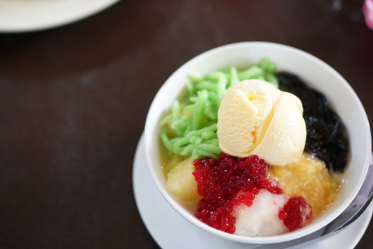 Ice Kacang, ABC, Cendol With Ice Cream Asian Dessert