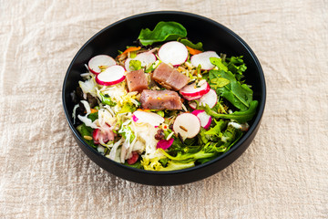 Tuna fume of rice cook radish and white chou