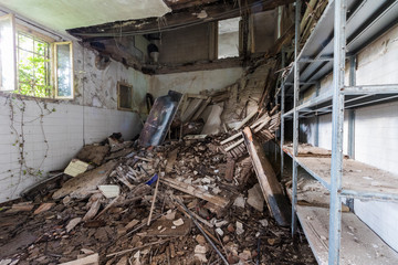 Urban exploration / Abandoned psychiatric hospital