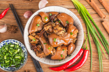 Delicious spicy trotters and spices