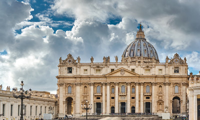 Obraz premium St. Peter's cathedral in Vatican view from Via della Conciliazione (Road of the Conciliation) in Rome, Italy