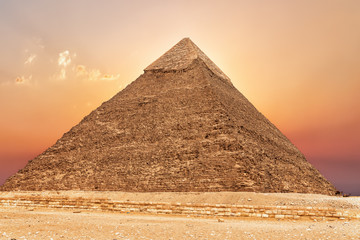 Fototapeta na wymiar Sunset in Giza and the Pyramid of Khafre, Egypt