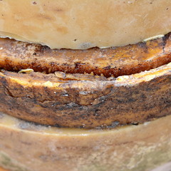 Natural yellow large pieces of beeswax