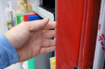 Obraz premium Choose a corrugated plastic board to use for DIY