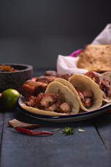 Tacos de Carnitas Mexicanos, cultura mexicana