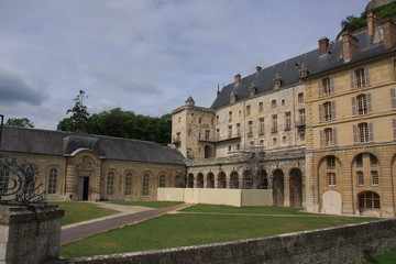 Fototapeta na wymiar le château de la Roche Guyon
