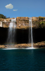 Obraz premium beautiful waterfall with blue water