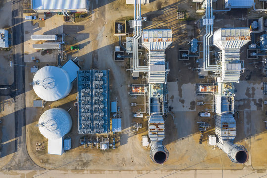 Aerial view of a clean power generation facility in Aurora, IL, United States