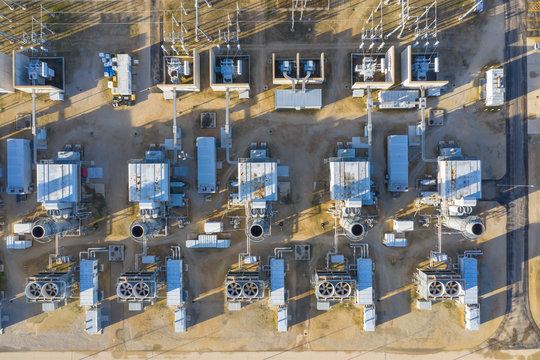 Aerial view of a clean power generation facility in Aurora, IL, United States