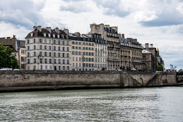 Fototapeta na wymiar Arquitectura de París