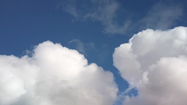 Motion clouds in blue sky rolling, Towering Cumulus Cloud