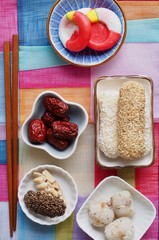 한국의 전통음식 한과, 모듬한과, 유과, 대추, 깨강정, 사탕 