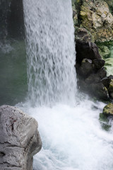 草津温泉　湯滝