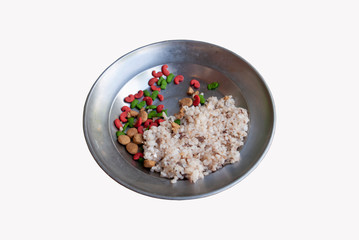 dish of cat food