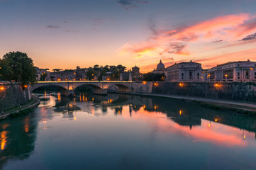Fototapeta na wymiar Beautiful sunset photo of Rome historic city centre