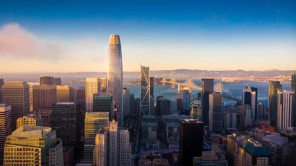 Fotobehang Aerial View of San Francisco Skyline at Sunset © heyengel