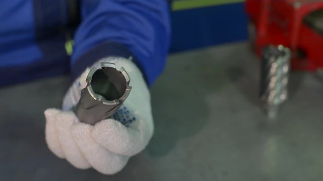 Crown bit with tungsten carbide teeth