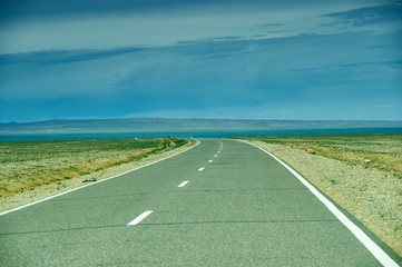 Fototapeta premium Road in Gobi Desert