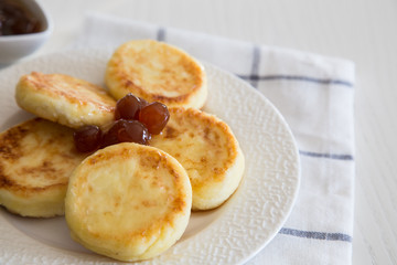 Cottage cheese pancakes, homemade traditional Ukrainian and Russian syrniki. Healthy Breakfast/