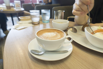 breakfast   ホットコーヒー　カフェラッテ 