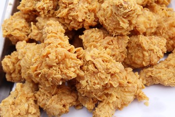 Fried chicken is delicious in street food