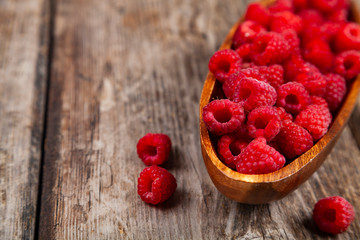Ripe raspberries in a bowl