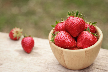 Fresh strawberry for healthy eating in daily life 