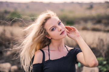 Naklejka premium Blonde beauty