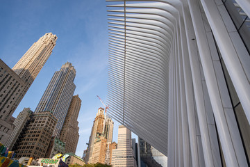 World Trade Center Transportation Hub Oculus in Lower Manhattan - obrazy, fototapety, plakaty