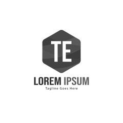 Obraz premium Initial TE logo template with modern frame. Minimalist TE letter logo vector illustration