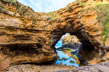 Limestone cliffs at the Grotto, near Port Campbell, Great Ocean Road, Victoria, Australia.